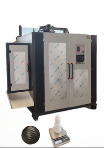 70 Screw, Fully Automatic Servo Hydraulic Blow Molding Machine, 2 Stations, 4 Cavities, Maximum Capacity for Producing 250ml Bottles.