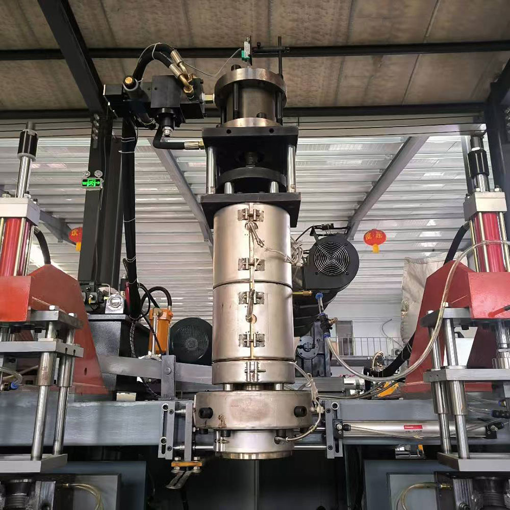 plastic-container-blow-machine